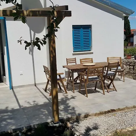 Mendula Ferienhaus Premantura