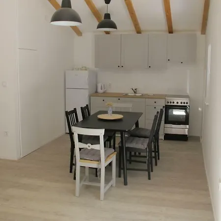 Mendula Premantura